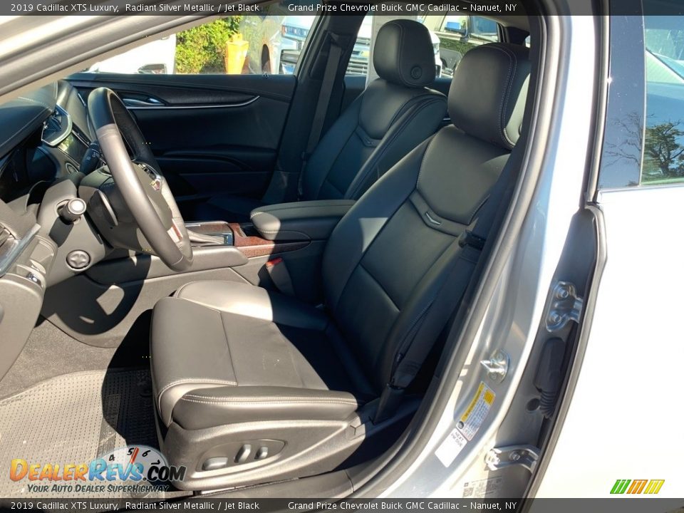 2019 Cadillac XTS Luxury Radiant Silver Metallic / Jet Black Photo #13