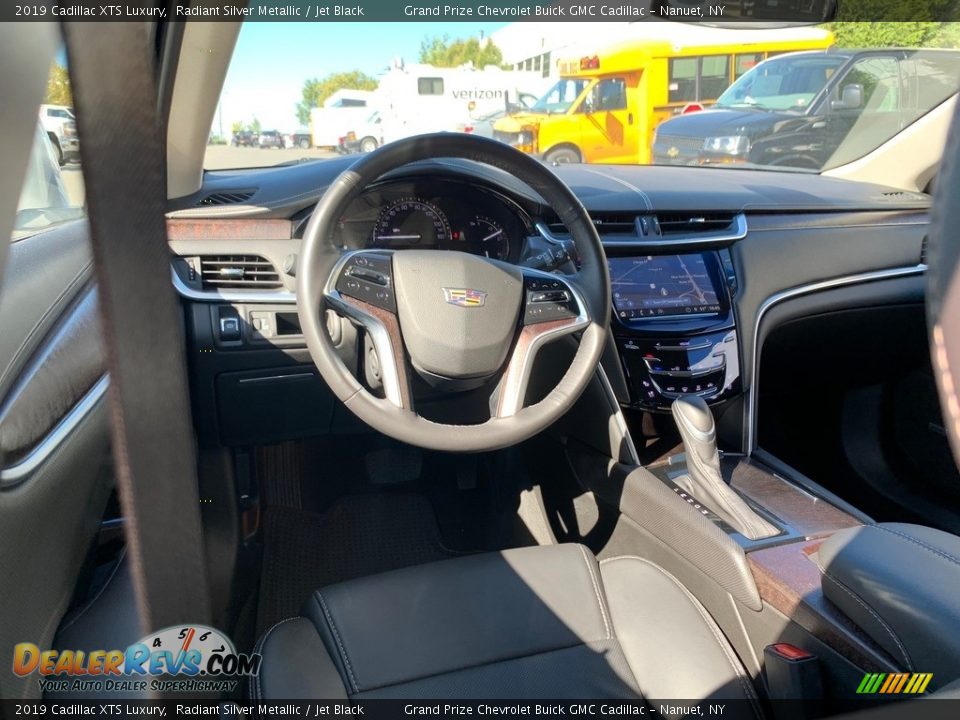 2019 Cadillac XTS Luxury Radiant Silver Metallic / Jet Black Photo #15