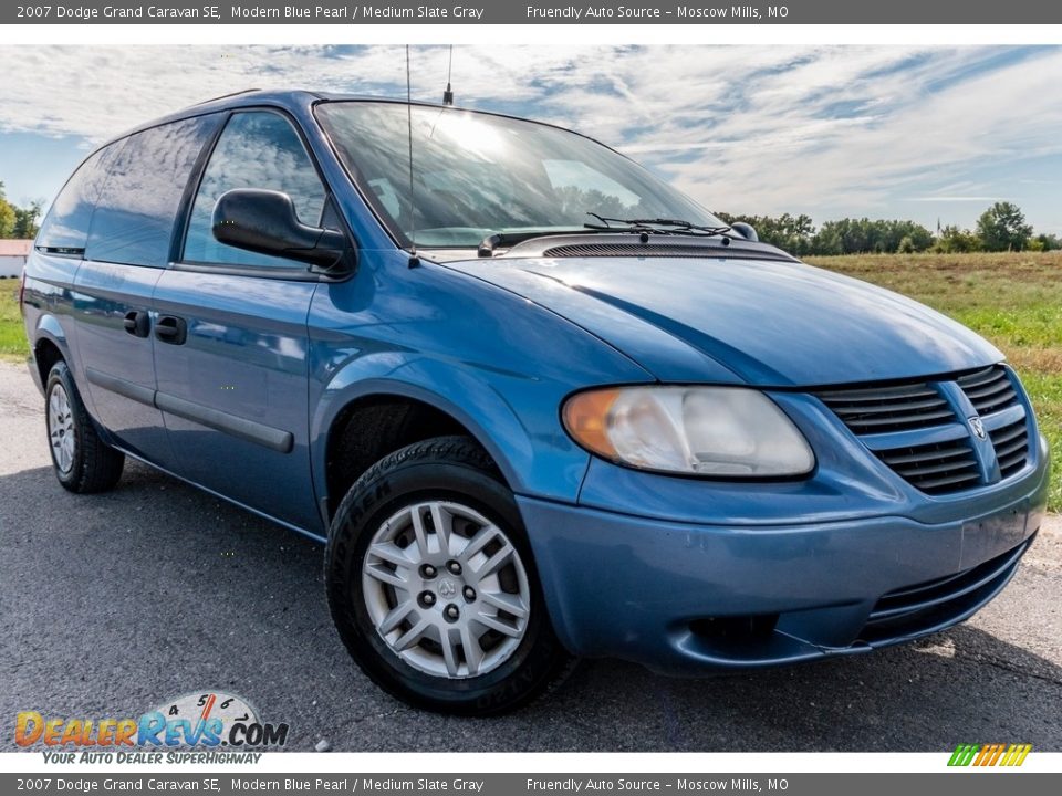 2007 Dodge Grand Caravan SE Modern Blue Pearl / Medium Slate Gray Photo #1