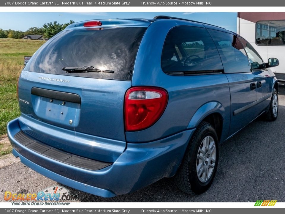 2007 Dodge Grand Caravan SE Modern Blue Pearl / Medium Slate Gray Photo #4