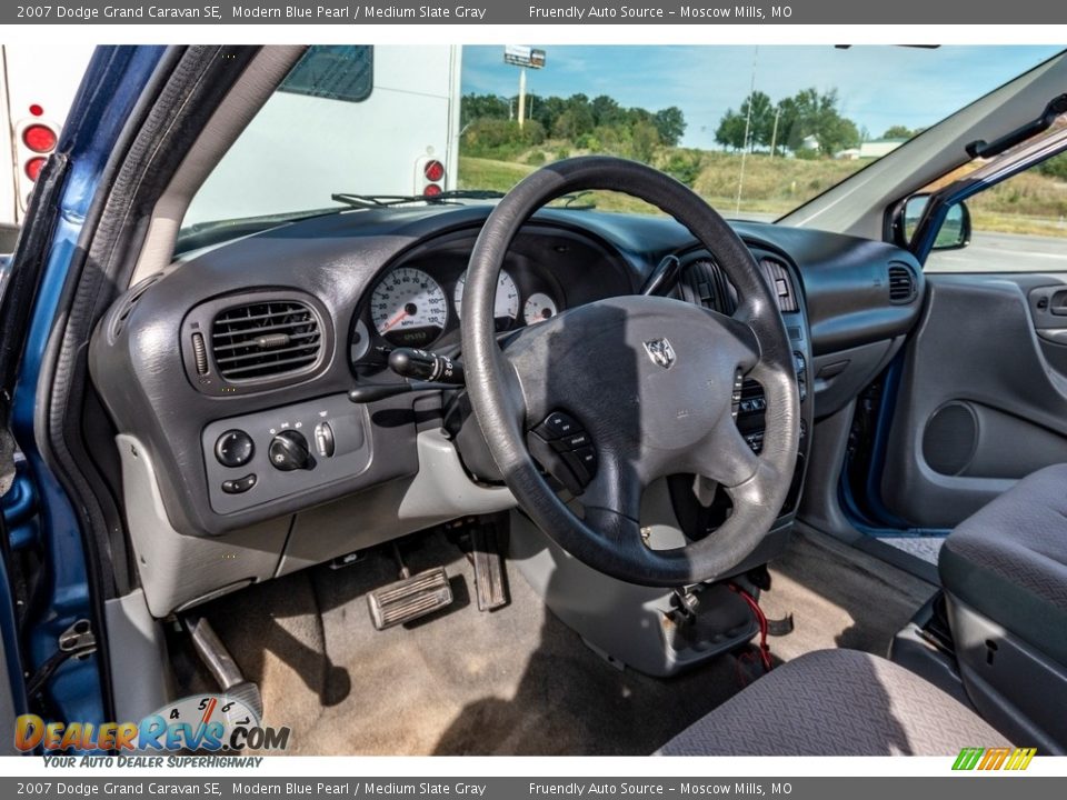 2007 Dodge Grand Caravan SE Modern Blue Pearl / Medium Slate Gray Photo #19