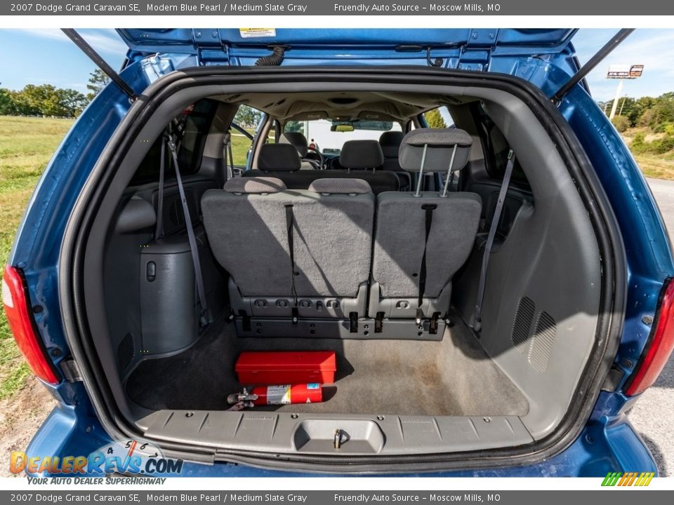 2007 Dodge Grand Caravan SE Modern Blue Pearl / Medium Slate Gray Photo #22