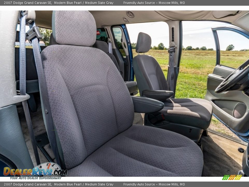 2007 Dodge Grand Caravan SE Modern Blue Pearl / Medium Slate Gray Photo #26