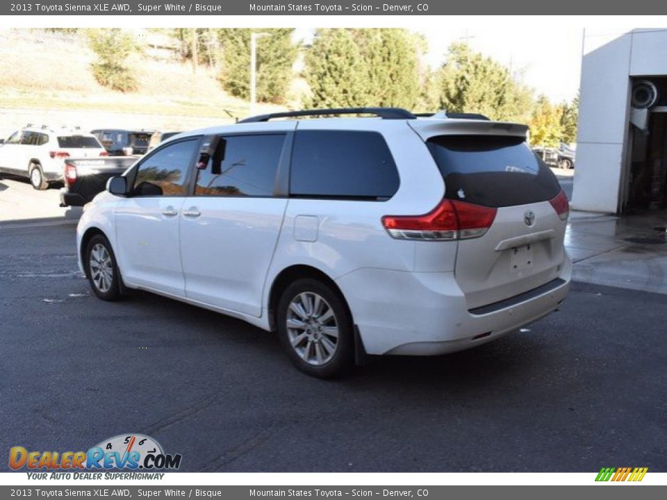 2013 Toyota Sienna XLE AWD Super White / Bisque Photo #4