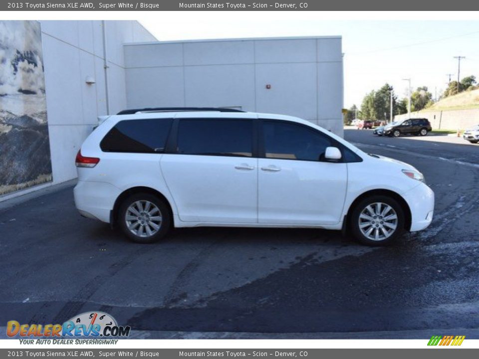 2013 Toyota Sienna XLE AWD Super White / Bisque Photo #7