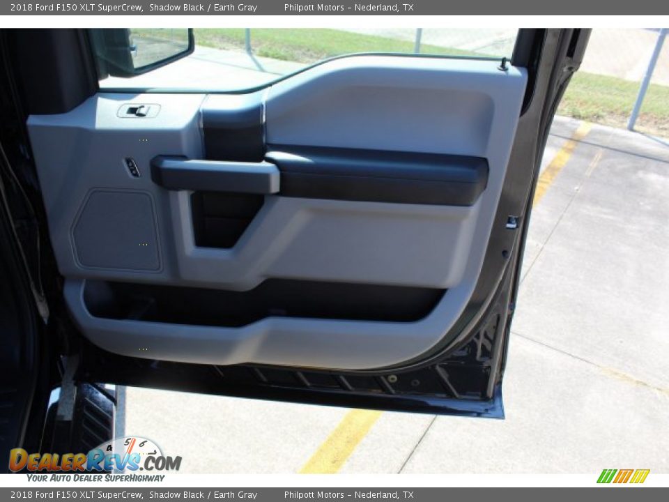 2018 Ford F150 XLT SuperCrew Shadow Black / Earth Gray Photo #28
