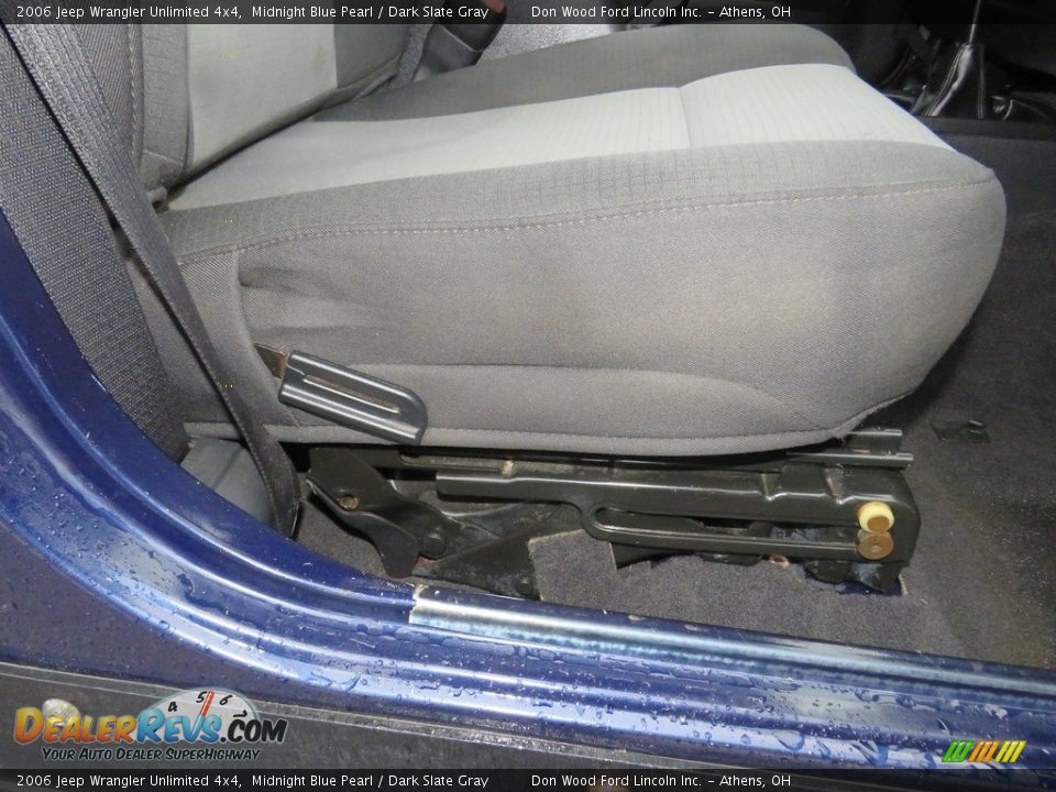 2006 Jeep Wrangler Unlimited 4x4 Midnight Blue Pearl / Dark Slate Gray Photo #22