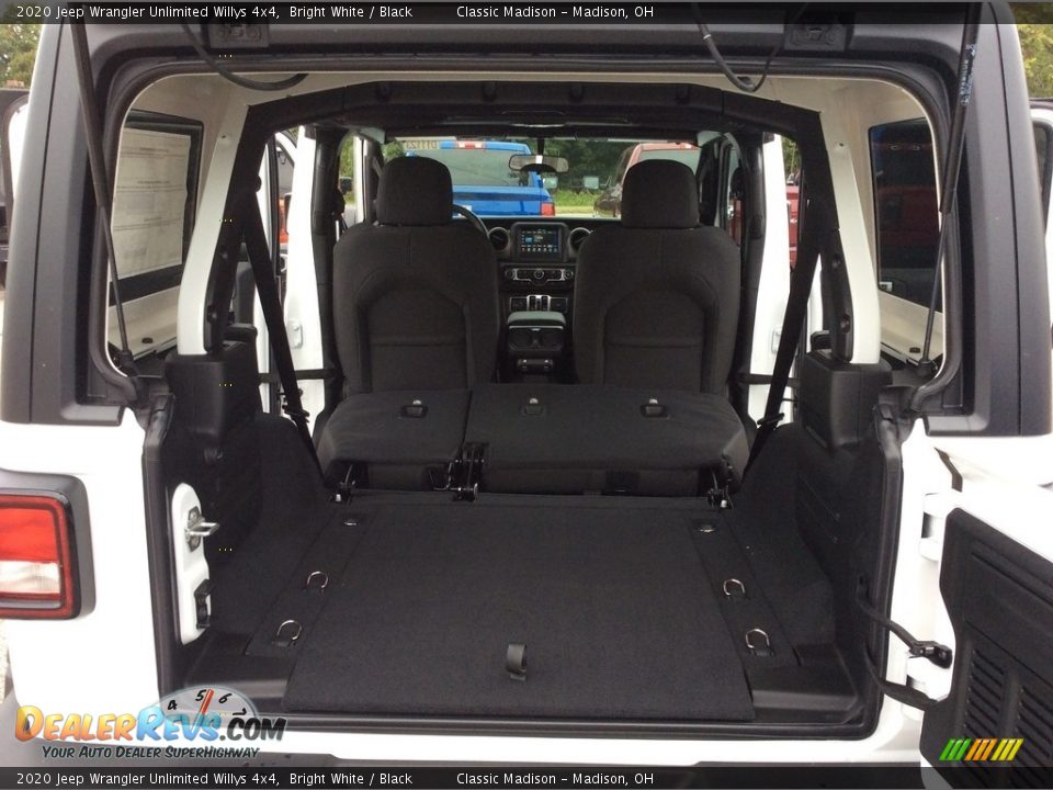 2020 Jeep Wrangler Unlimited Willys 4x4 Bright White / Black Photo #18
