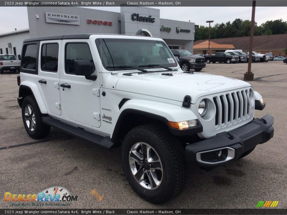 2020 Jeep Wrangler Unlimited Sahara 4x4 Bright White / Black Photo #1