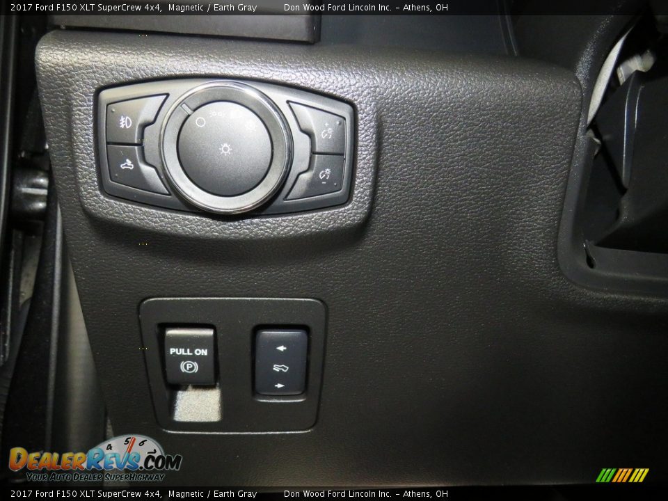 2017 Ford F150 XLT SuperCrew 4x4 Magnetic / Earth Gray Photo #35