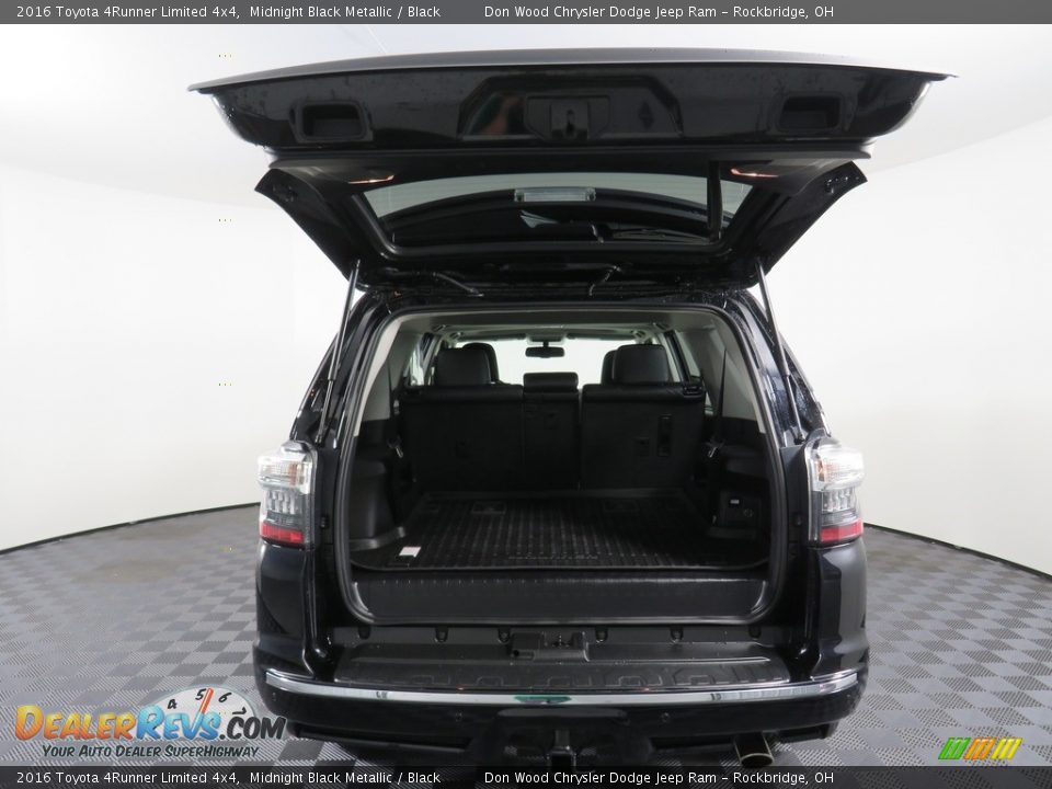 2016 Toyota 4Runner Limited 4x4 Midnight Black Metallic / Black Photo #15