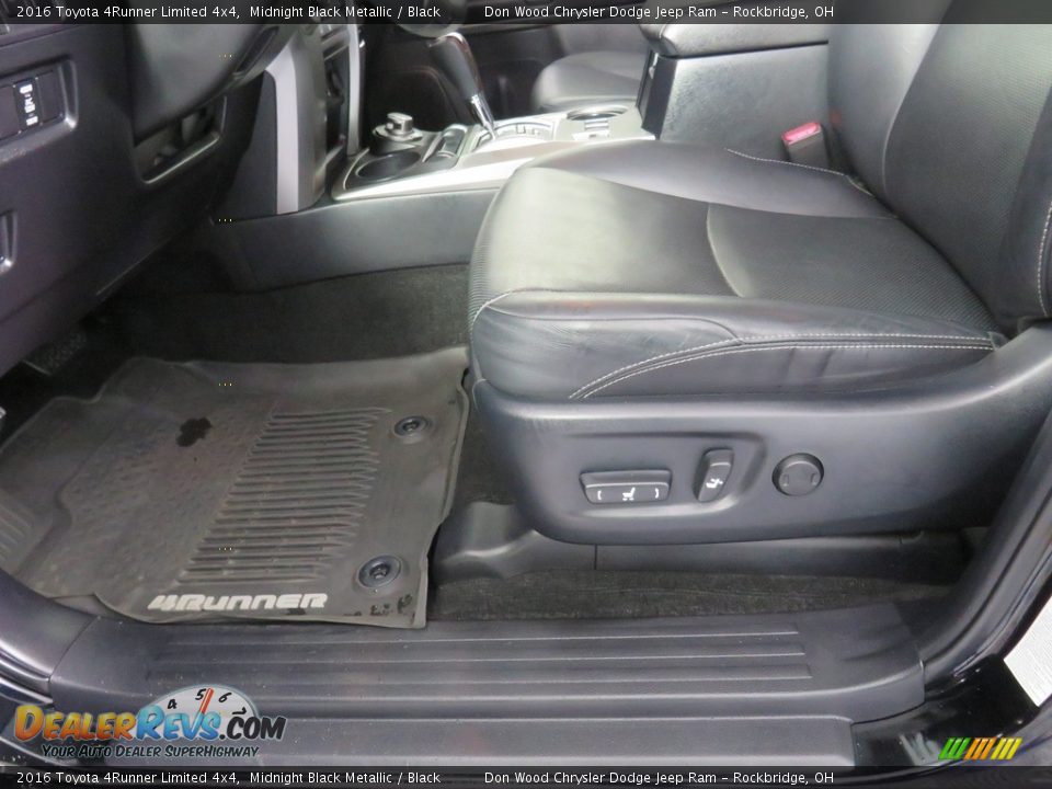 2016 Toyota 4Runner Limited 4x4 Midnight Black Metallic / Black Photo #33