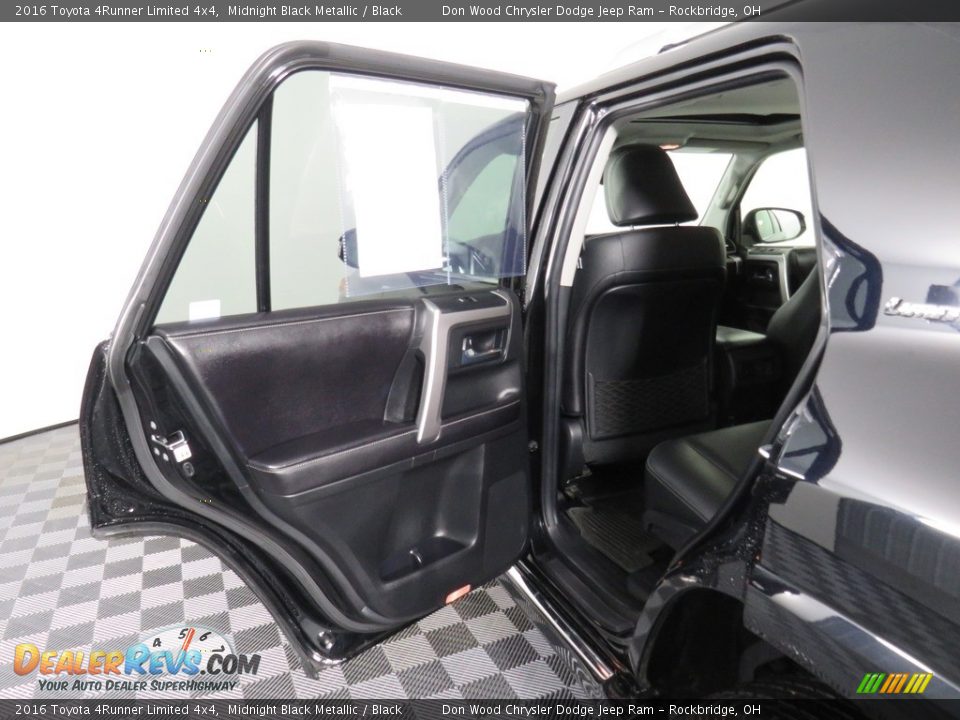2016 Toyota 4Runner Limited 4x4 Midnight Black Metallic / Black Photo #36