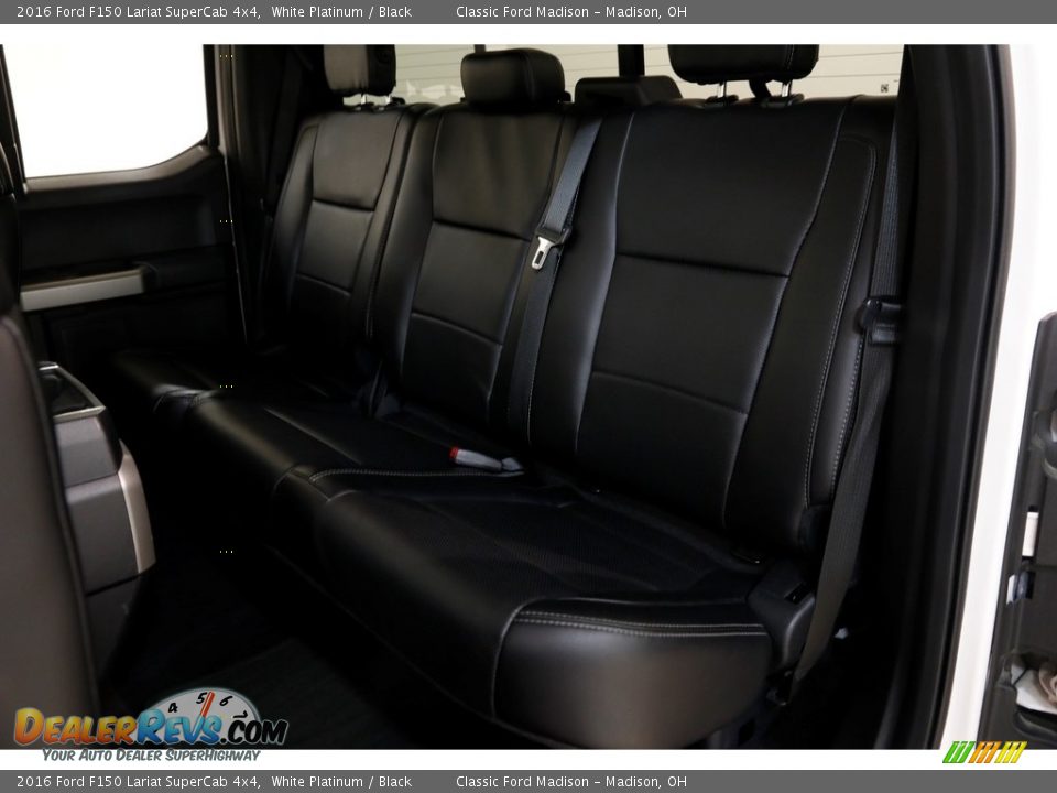 2016 Ford F150 Lariat SuperCab 4x4 White Platinum / Black Photo #24