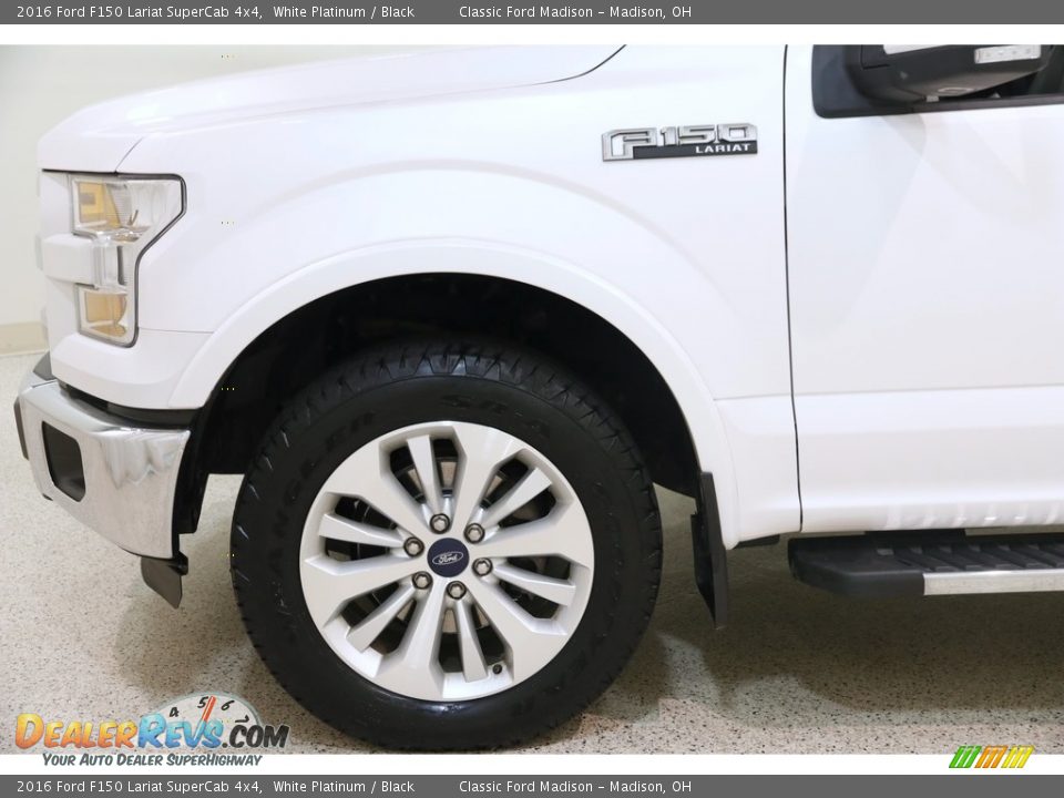 2016 Ford F150 Lariat SuperCab 4x4 White Platinum / Black Photo #27