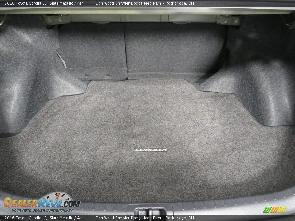 2016 Toyota Corolla LE Slate Metallic / Ash Photo #14