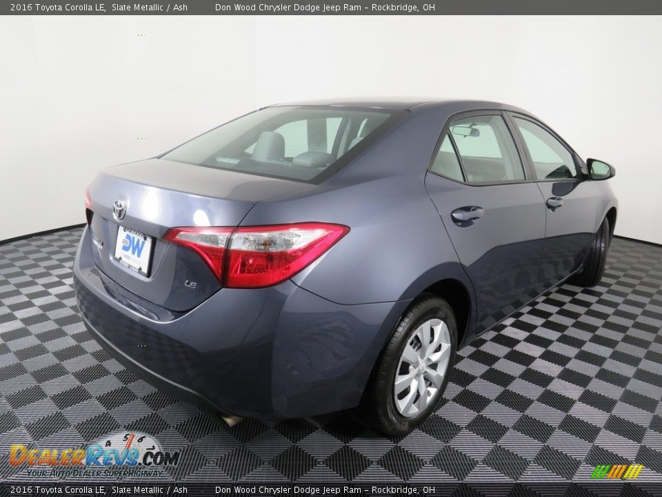 2016 Toyota Corolla LE Slate Metallic / Ash Photo #15