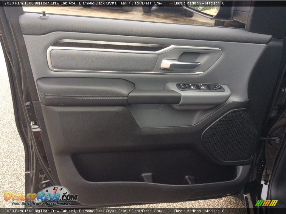 2020 Ram 1500 Big Horn Crew Cab 4x4 Diamond Black Crystal Pearl / Black/Diesel Gray Photo #11