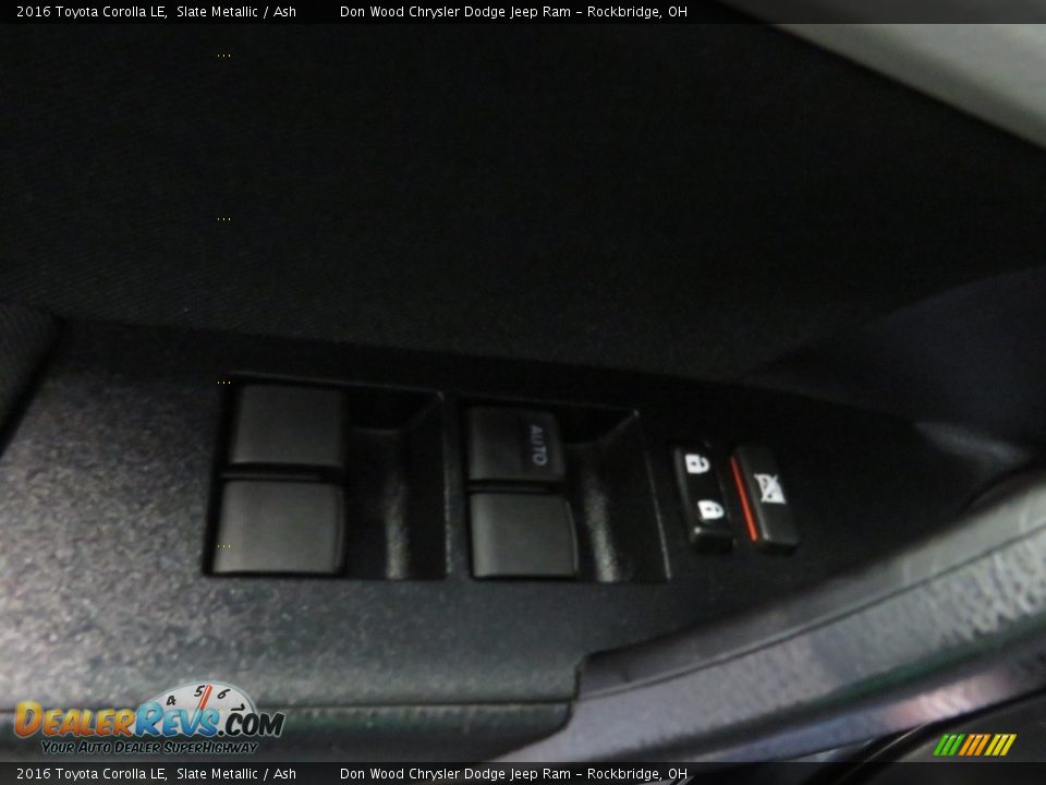 2016 Toyota Corolla LE Slate Metallic / Ash Photo #17