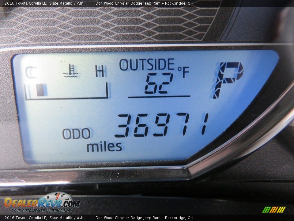 2016 Toyota Corolla LE Slate Metallic / Ash Photo #20