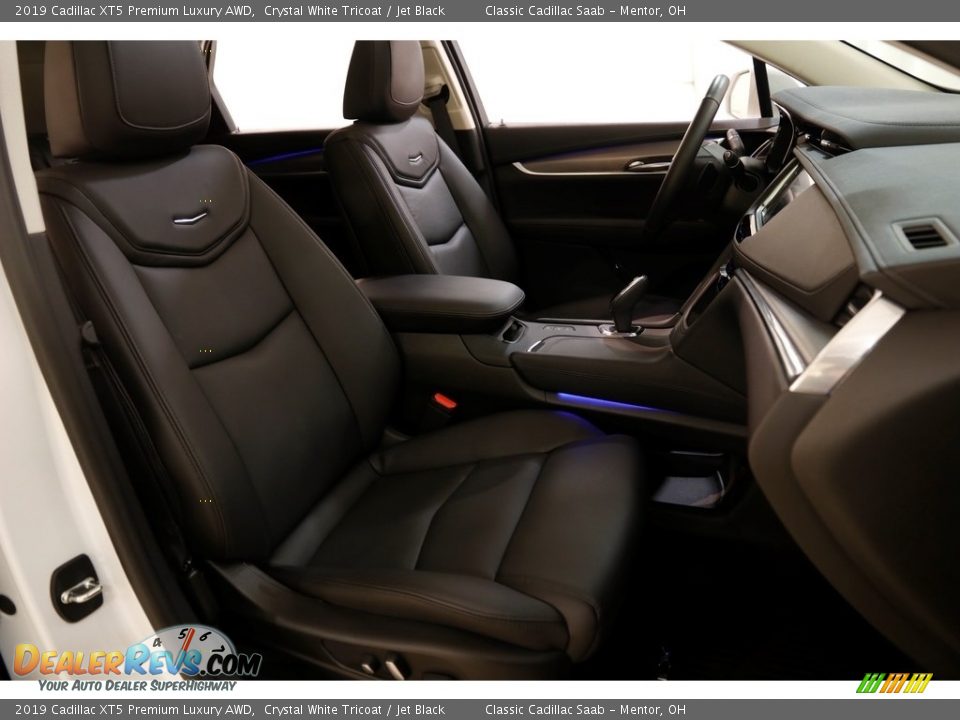 2019 Cadillac XT5 Premium Luxury AWD Crystal White Tricoat / Jet Black Photo #18