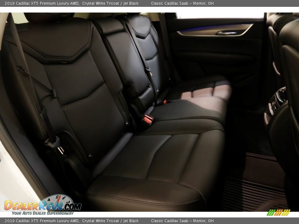 2019 Cadillac XT5 Premium Luxury AWD Crystal White Tricoat / Jet Black Photo #19