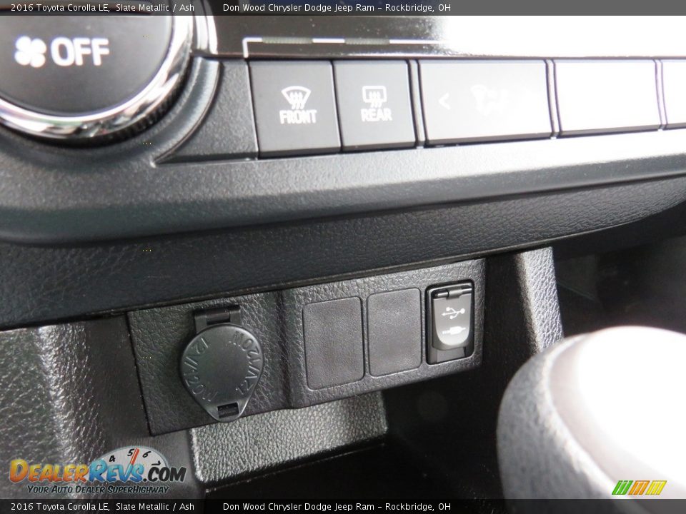 2016 Toyota Corolla LE Slate Metallic / Ash Photo #27