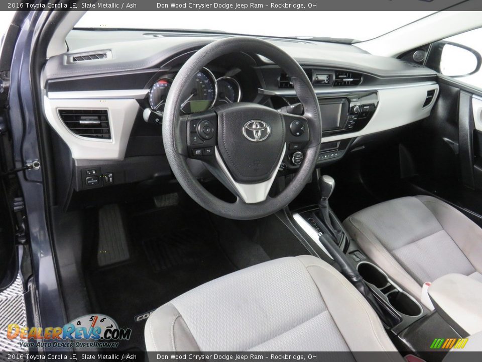 2016 Toyota Corolla LE Slate Metallic / Ash Photo #31