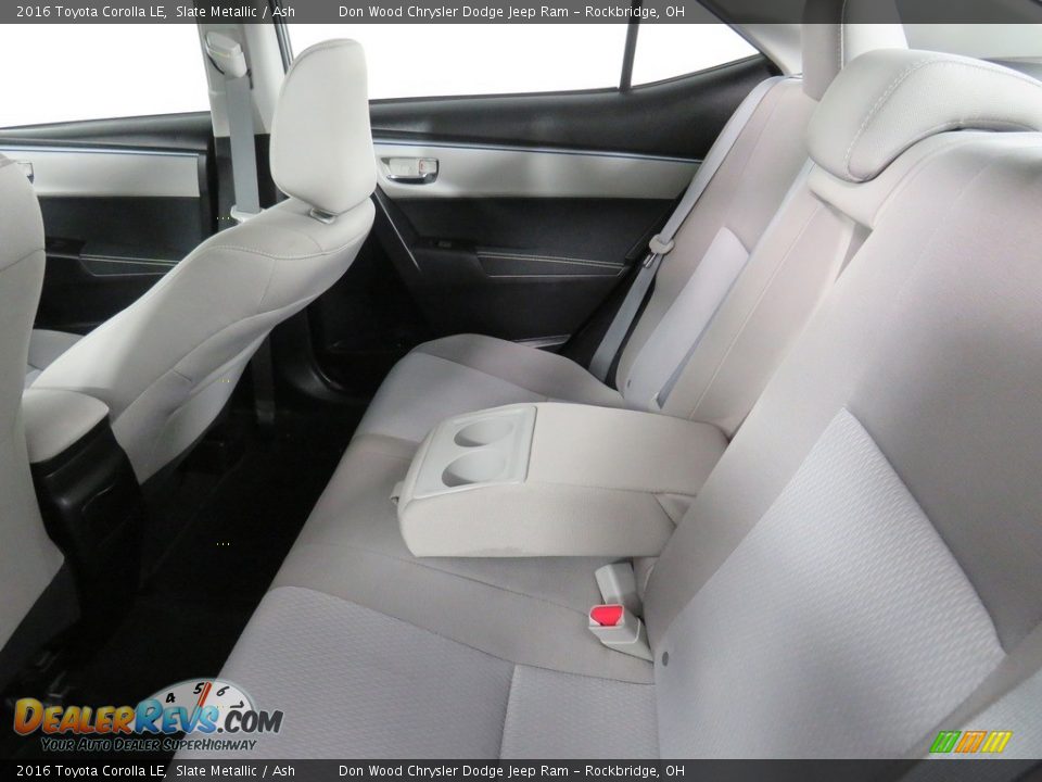 2016 Toyota Corolla LE Slate Metallic / Ash Photo #34