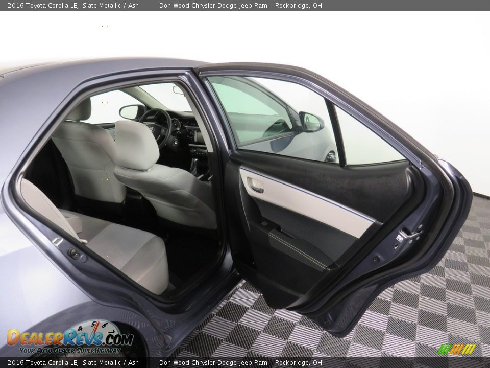 2016 Toyota Corolla LE Slate Metallic / Ash Photo #36