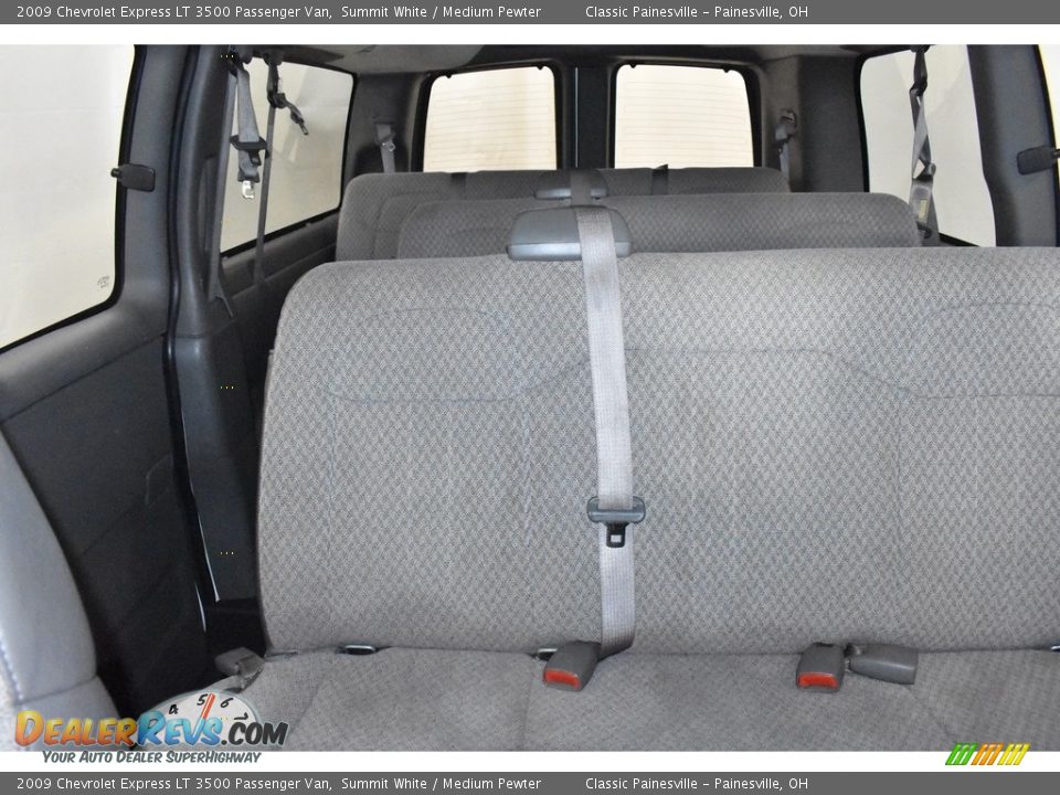 2009 Chevrolet Express LT 3500 Passenger Van Summit White / Medium Pewter Photo #9