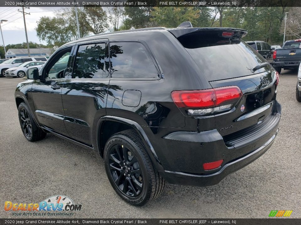 2020 Jeep Grand Cherokee Altitude 4x4 Diamond Black Crystal Pearl / Black Photo #4