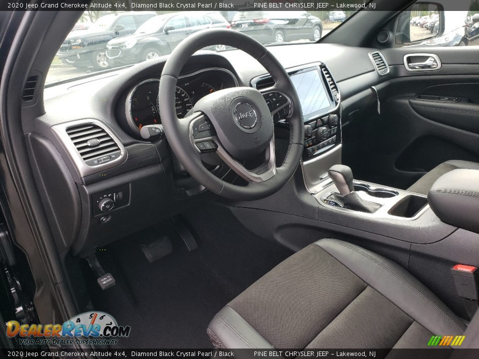 2020 Jeep Grand Cherokee Altitude 4x4 Diamond Black Crystal Pearl / Black Photo #7