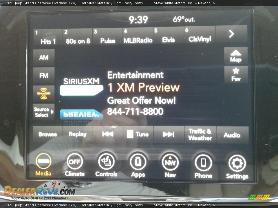 2020 Jeep Grand Cherokee Overland 4x4 Billet Silver Metallic / Light Frost/Brown Photo #23