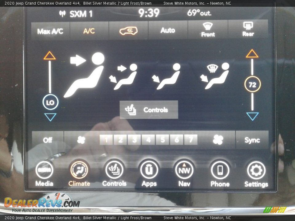 2020 Jeep Grand Cherokee Overland 4x4 Billet Silver Metallic / Light Frost/Brown Photo #25