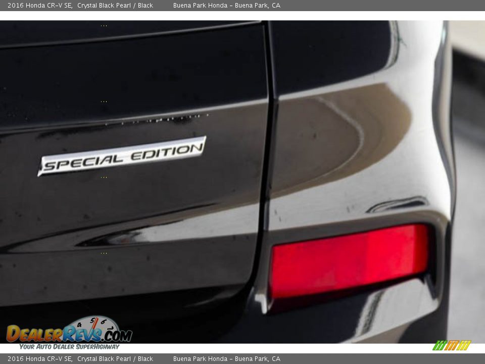 2016 Honda CR-V SE Crystal Black Pearl / Black Photo #12