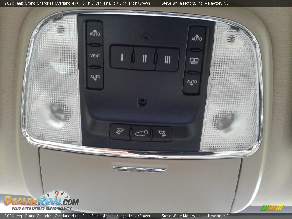 2020 Jeep Grand Cherokee Overland 4x4 Billet Silver Metallic / Light Frost/Brown Photo #34