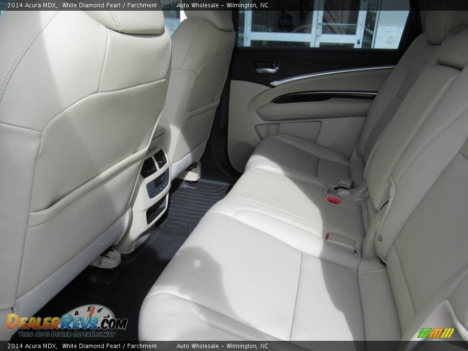 2014 Acura MDX White Diamond Pearl / Parchment Photo #11