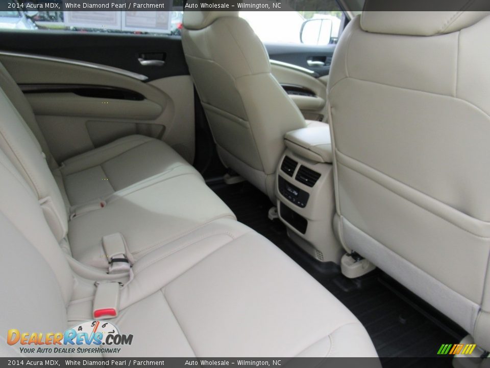 2014 Acura MDX White Diamond Pearl / Parchment Photo #13