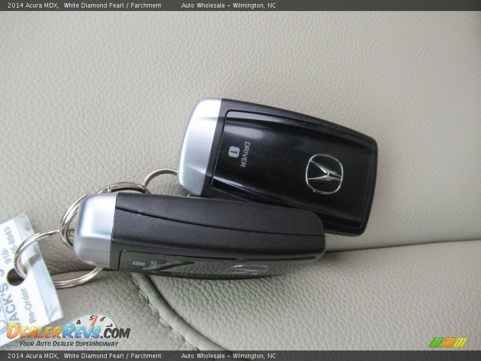 2014 Acura MDX White Diamond Pearl / Parchment Photo #20