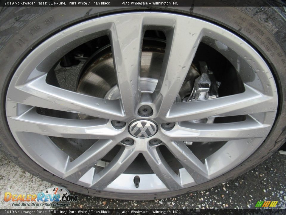 2019 Volkswagen Passat SE R-Line Wheel Photo #7