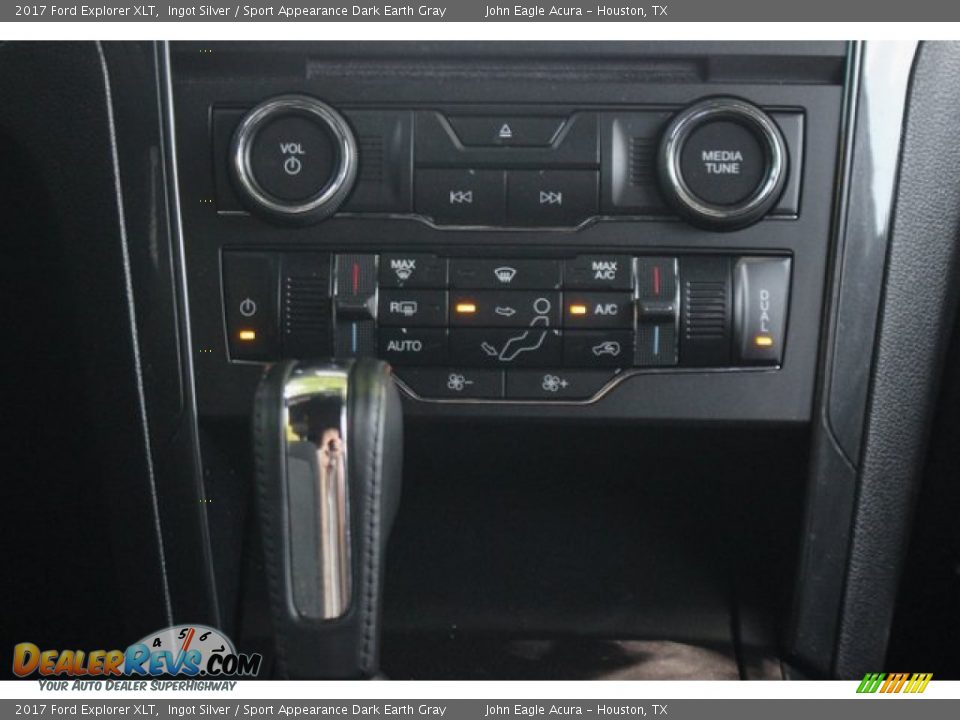 2017 Ford Explorer XLT Ingot Silver / Sport Appearance Dark Earth Gray Photo #30