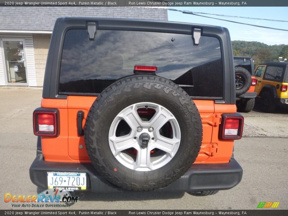 2020 Jeep Wrangler Unlimited Sport 4x4 Punkn Metallic / Black Photo #4