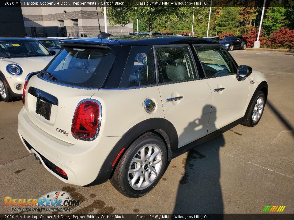 2020 Mini Hardtop Cooper S 4 Door Pepper White / Carbon Black Photo #2