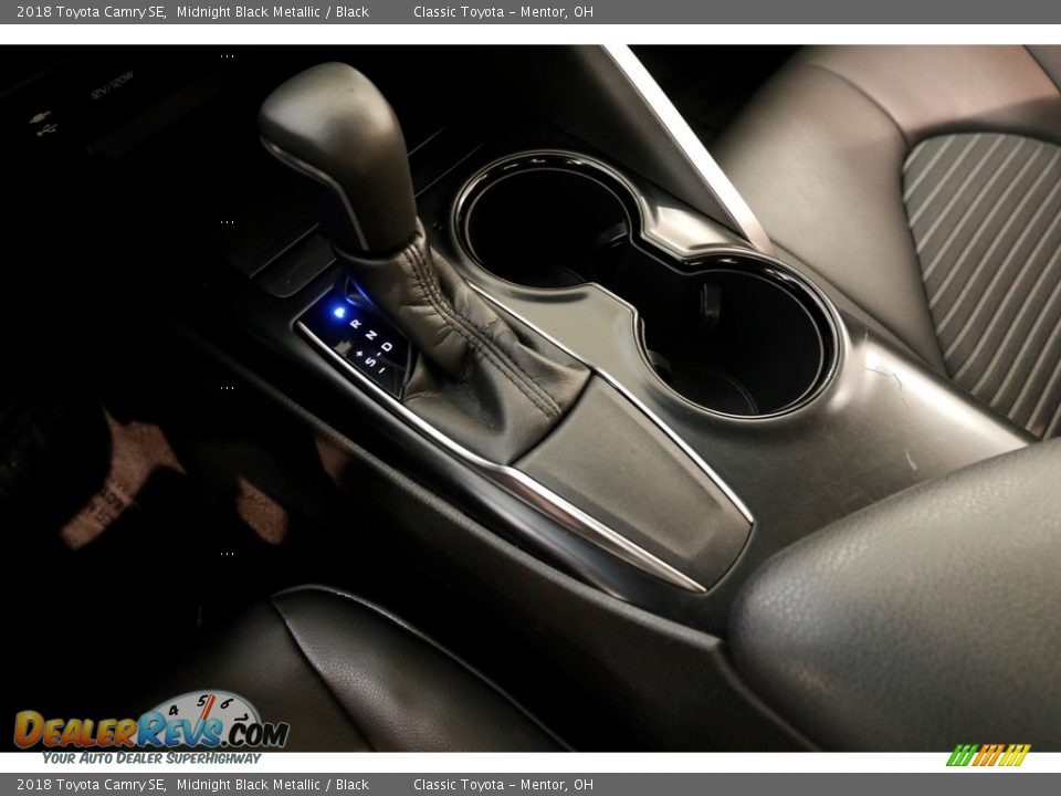 2018 Toyota Camry SE Midnight Black Metallic / Black Photo #11