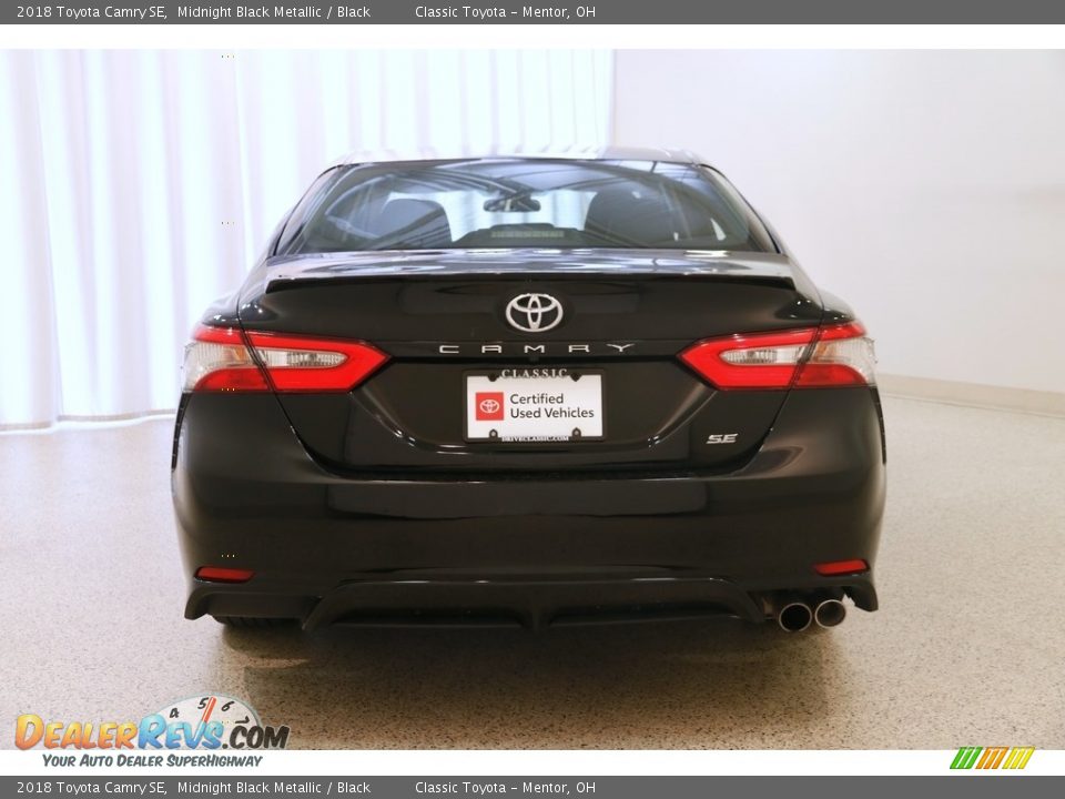 2018 Toyota Camry SE Midnight Black Metallic / Black Photo #15