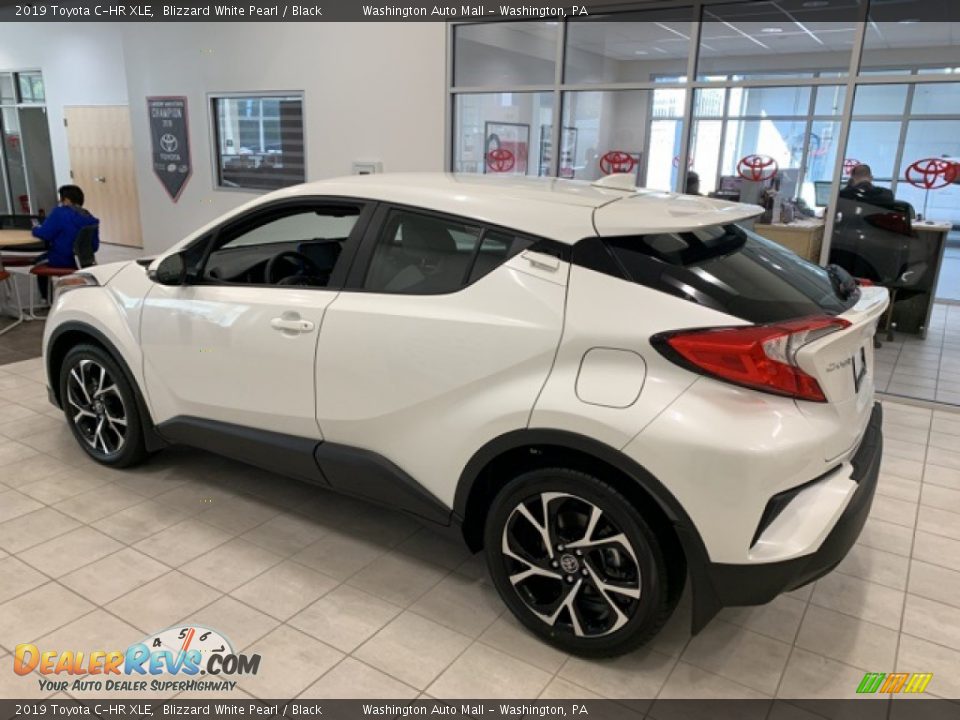 2019 Toyota C-HR XLE Blizzard White Pearl / Black Photo #2