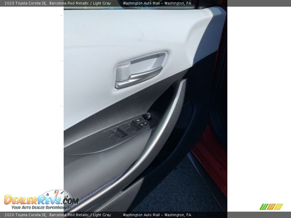 2020 Toyota Corolla SE Barcelona Red Metallic / Light Gray Photo #8