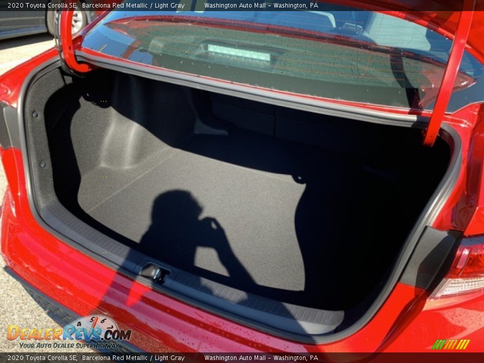 2020 Toyota Corolla SE Barcelona Red Metallic / Light Gray Photo #23