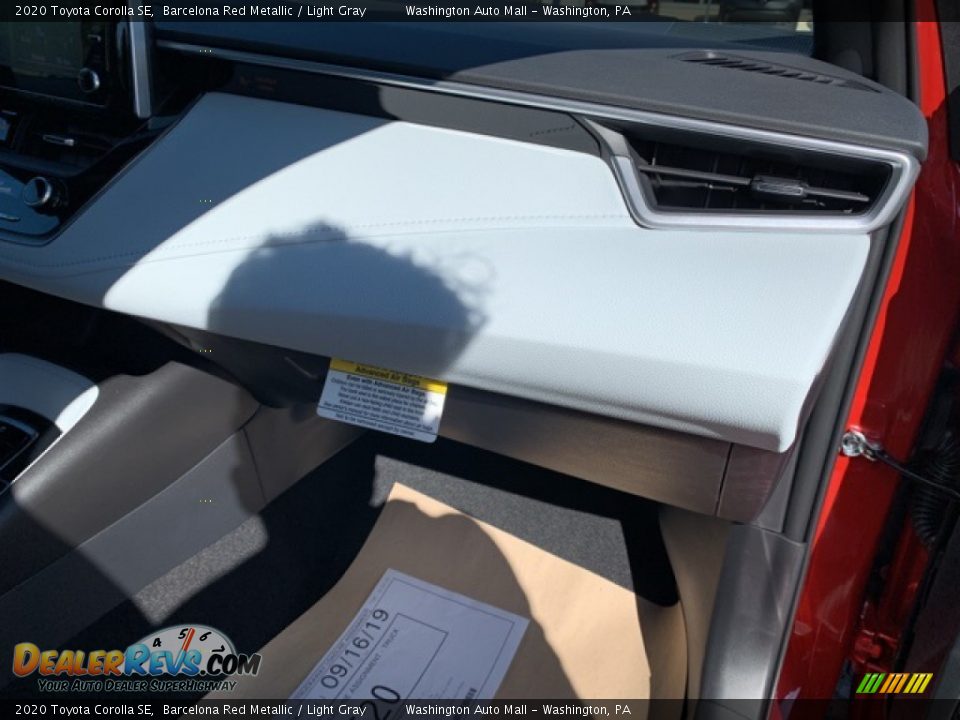 2020 Toyota Corolla SE Barcelona Red Metallic / Light Gray Photo #30
